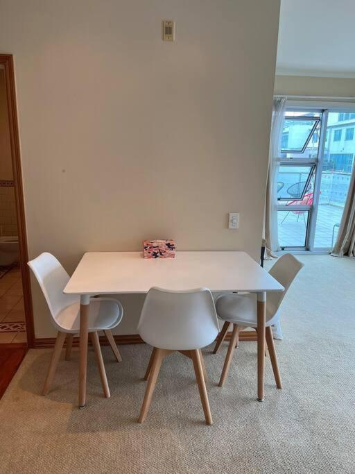 Seaview Waterfront Hotel Apt 오클랜드 외부 사진